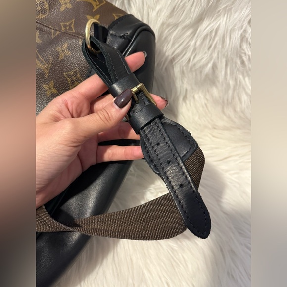 LV Vintage 100% Authentic Louis Vuitton Monogram Canvas Rucksack - Picture 12 of 16